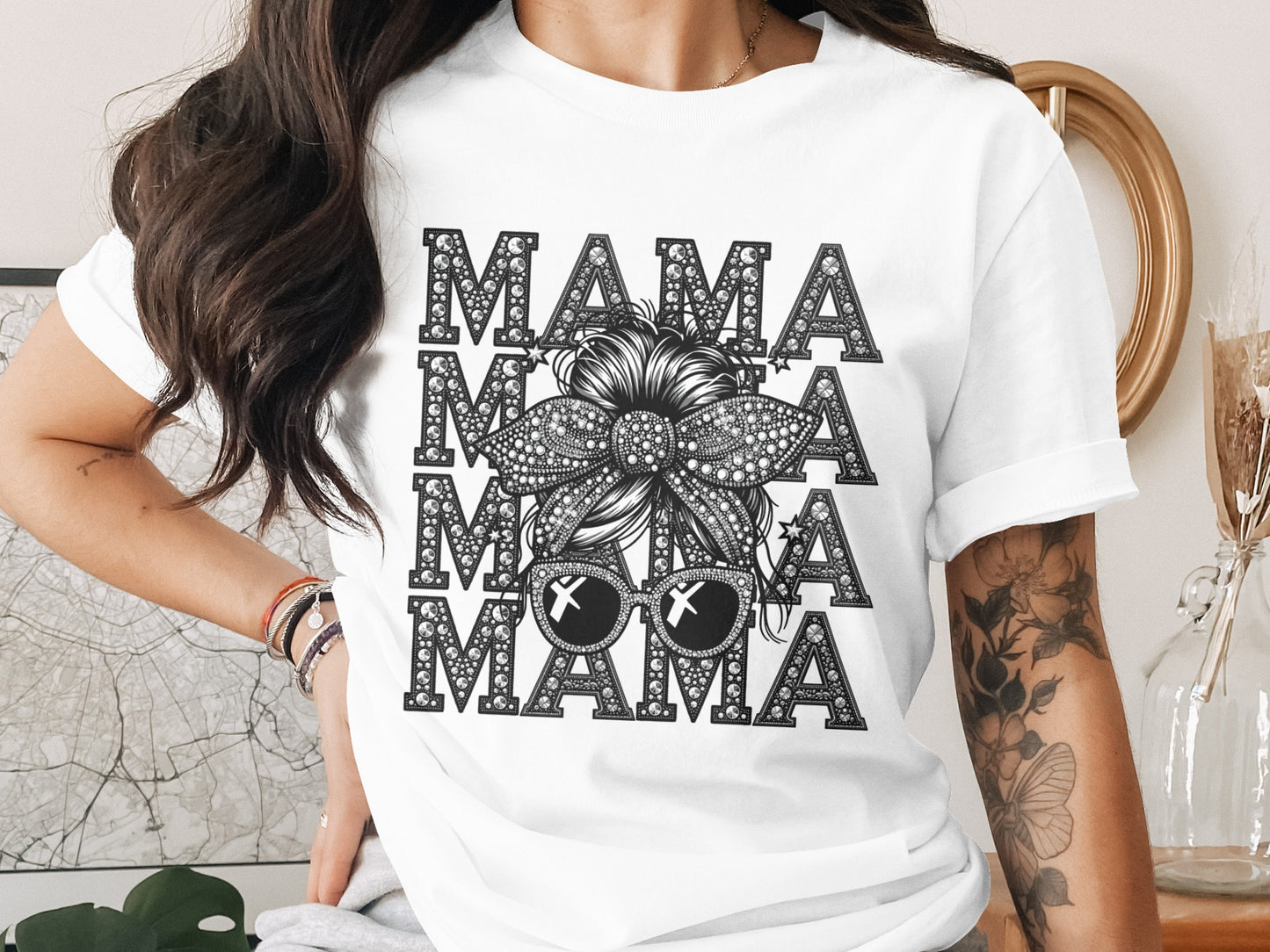 Graphic Tee Featuring Stylish Bold MAMA Design