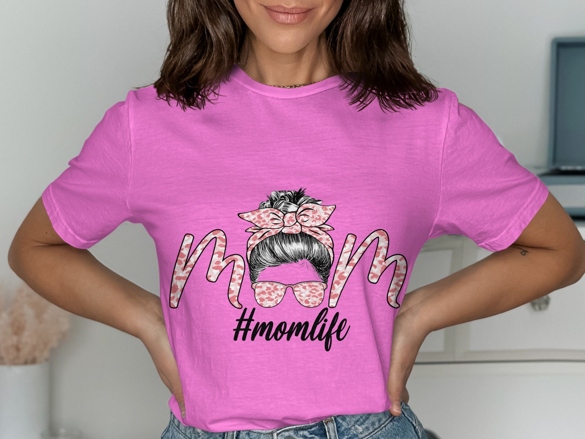 Pink T-shirt with Momlife Hashtag and Bow Design