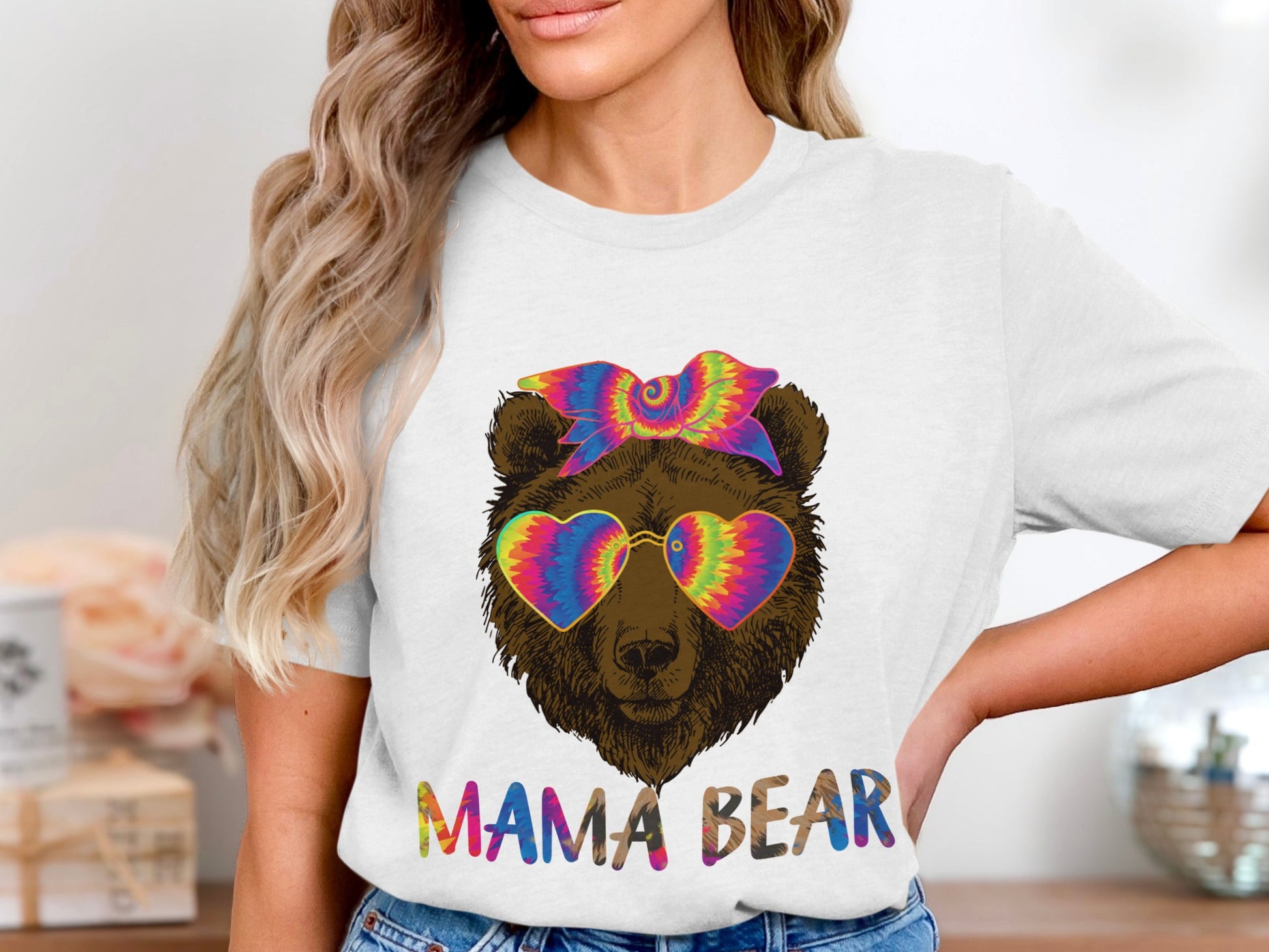 Colorful Mama Bear Graphic Tee Design for All Occasions