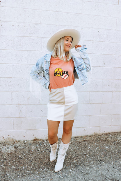 Stylish Graphic Tee Ideal for Casual Outfits and More