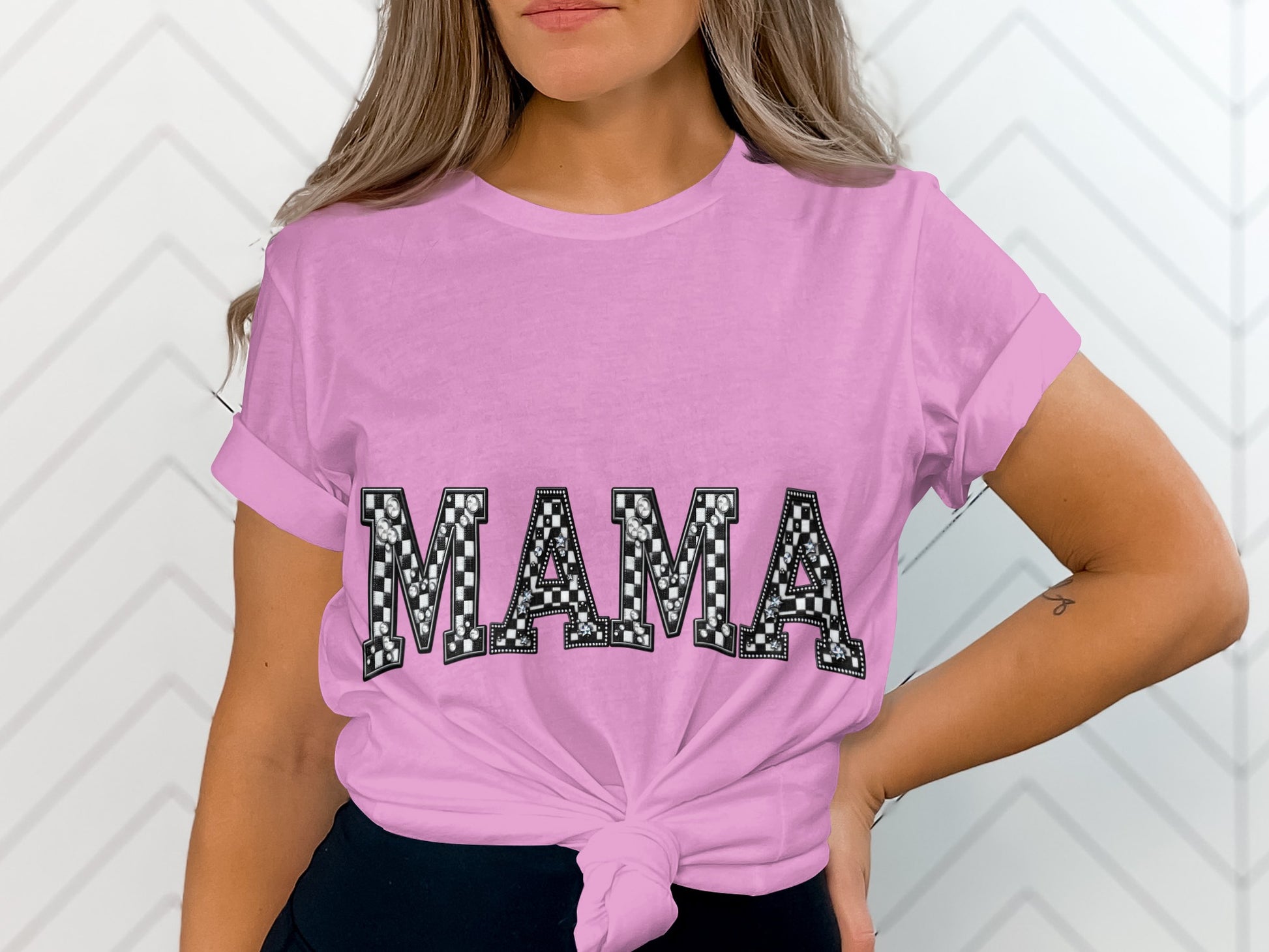 Stylish Casual Pink MAMA Graphic Tee for Everyday Wear
