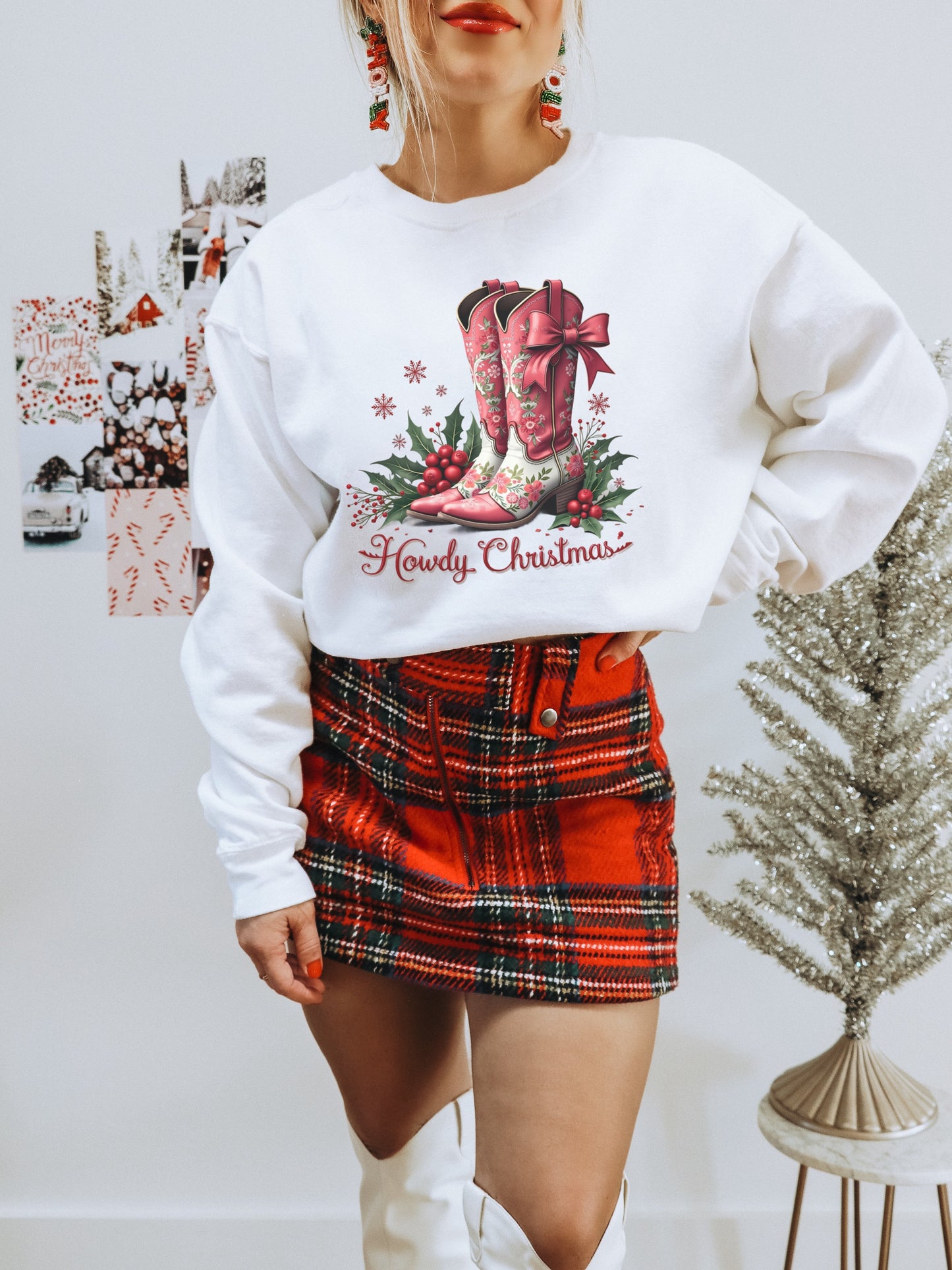 Howdy Christmas Sweatshirt Perfect for Holidays