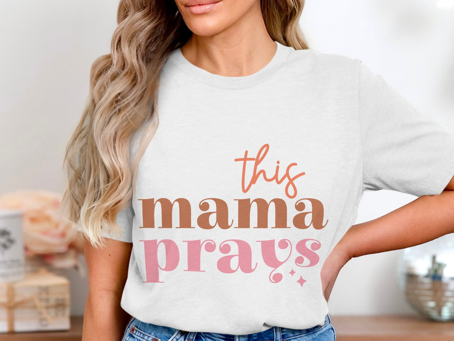 This Mama Prays T-Shirt