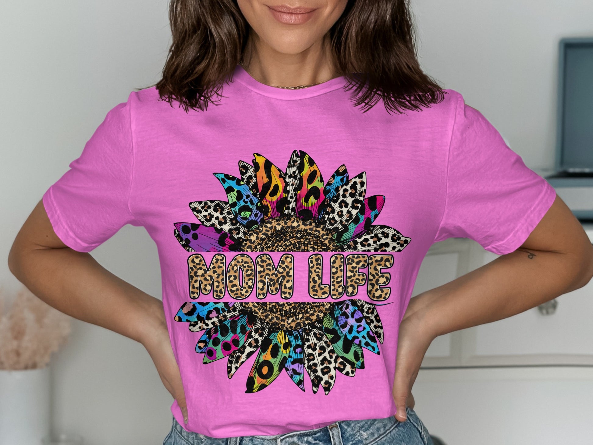 Colorful Graphic Mom Life T-Shirt for Casual Outfits