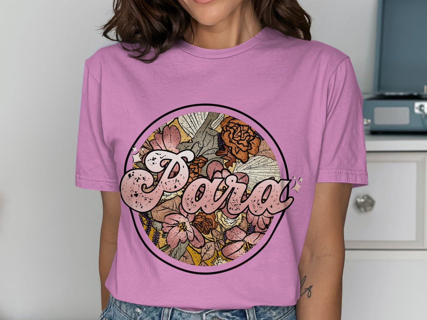 Para Floral Design Graphic Tee product