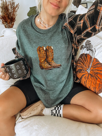 Vintage Cowboy Boots Graphic Tee