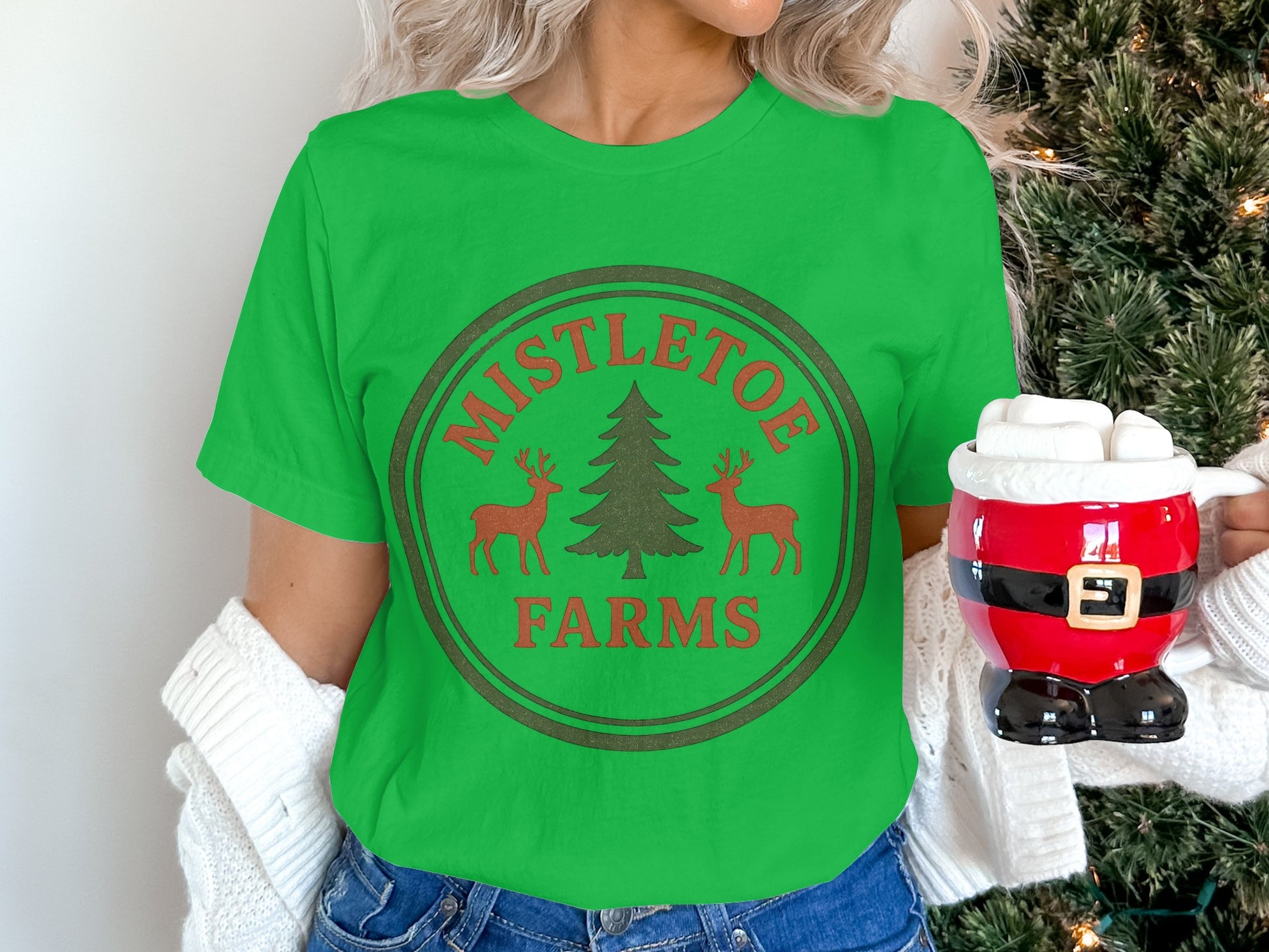 Mistletoe Farms Christmas Graphic T-Shirt Holiday Tee