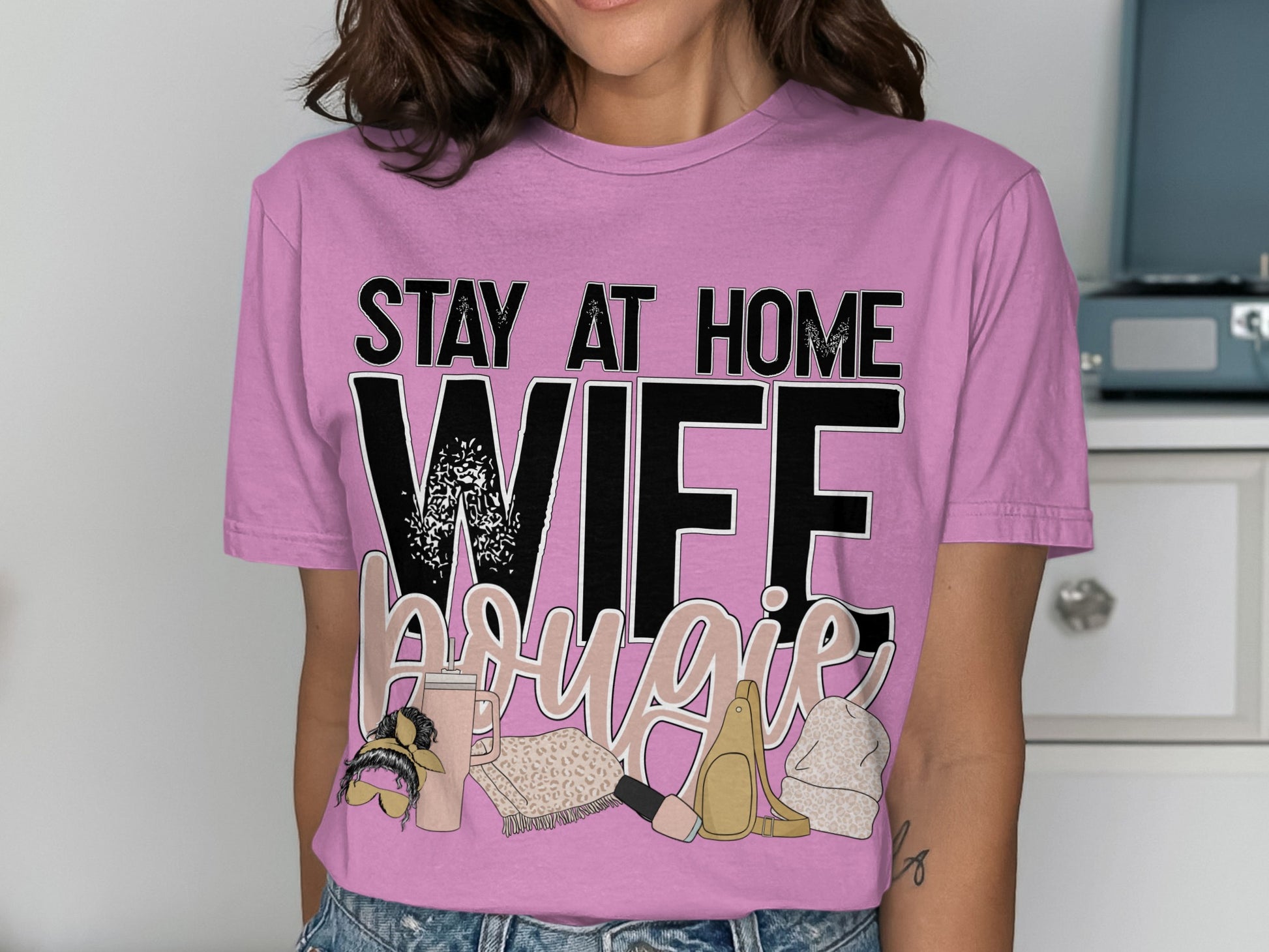 Stay at Home Wife Bougie - Perfect Casual T-Shirt