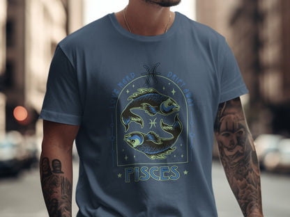 Trendy Pisces Zodiac Graphic Detailed Mens T-Shirt