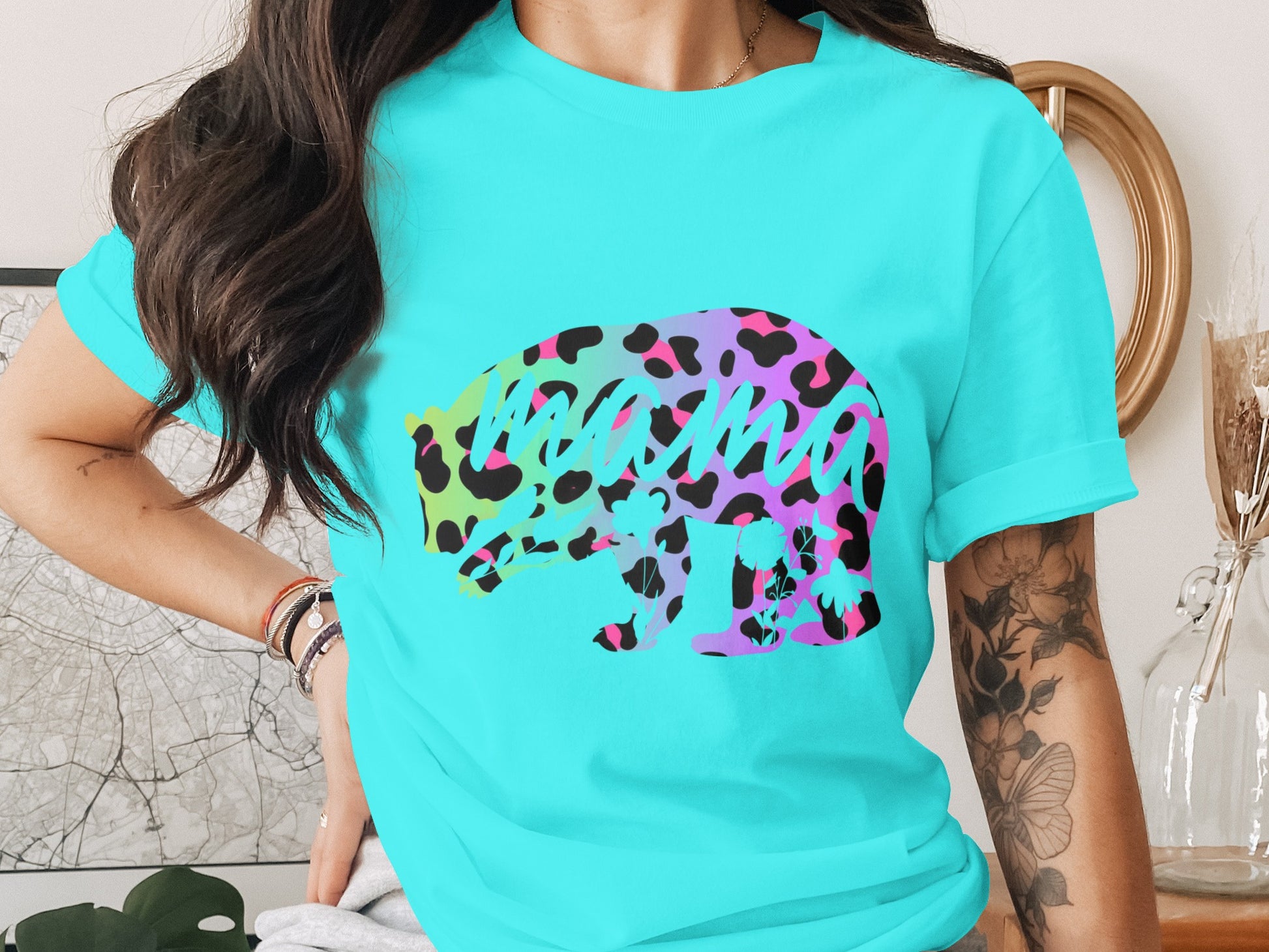 Colorful Leopard Print Mama Bear Design T-Shirt