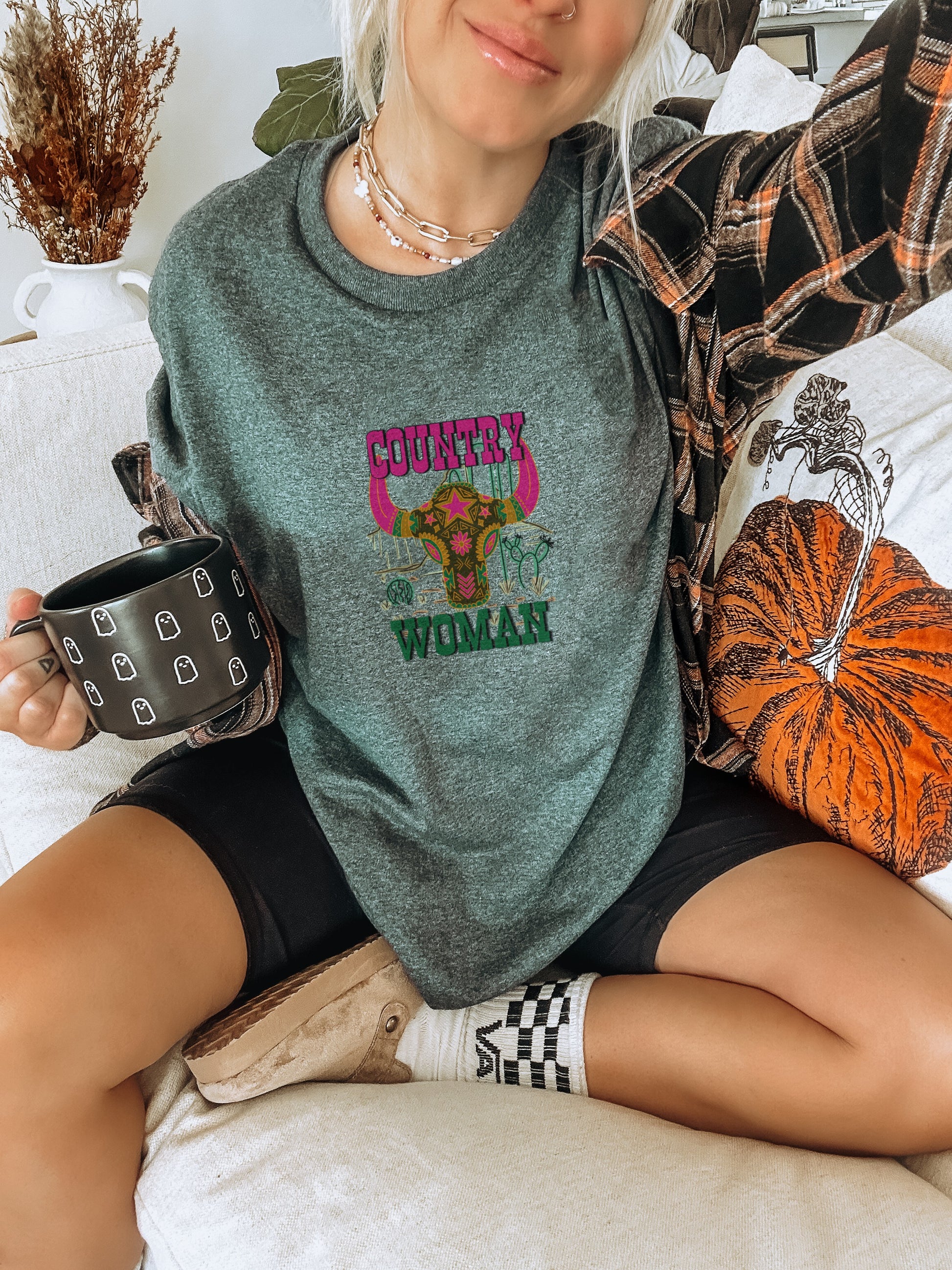 Country Woman Graphic Sweatshirt Product