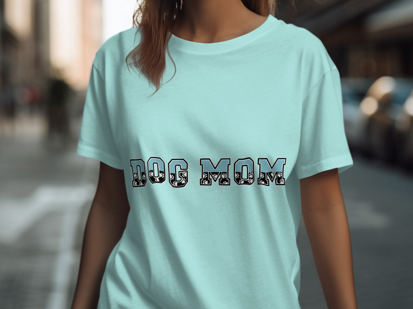Dog Mom Graphic Shirt with Bold Lettering Design