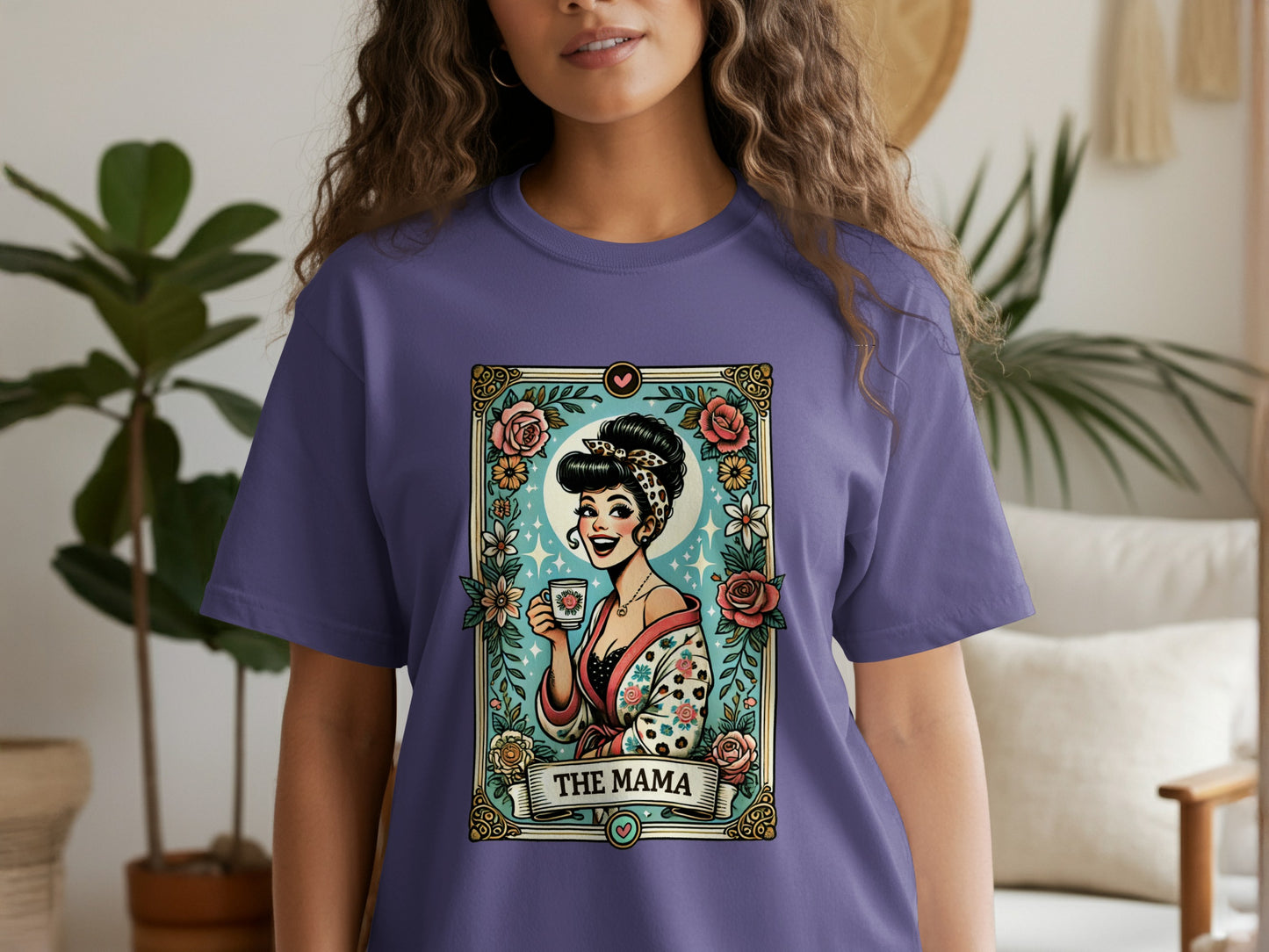 The Mama Retro Style Graphic T-shirt