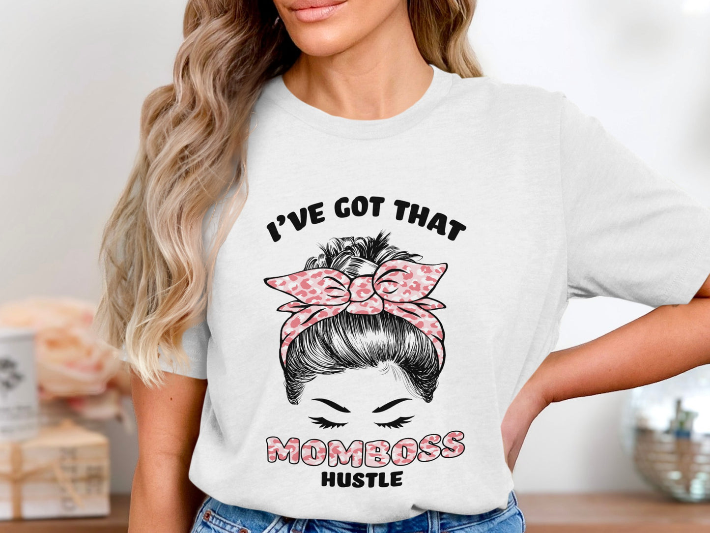 I've Got That Momboss Hustle Graphic Tee
