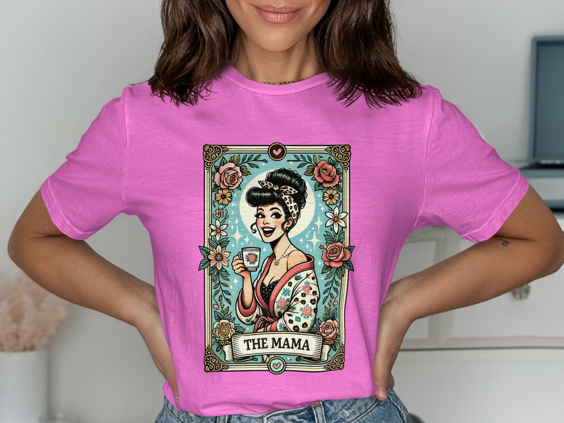 The Mama Retro Style Graphic Tee product