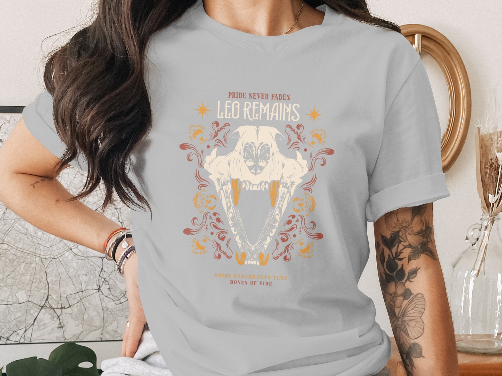 Pride Never Fades Leo Remains Graphic T-shirt