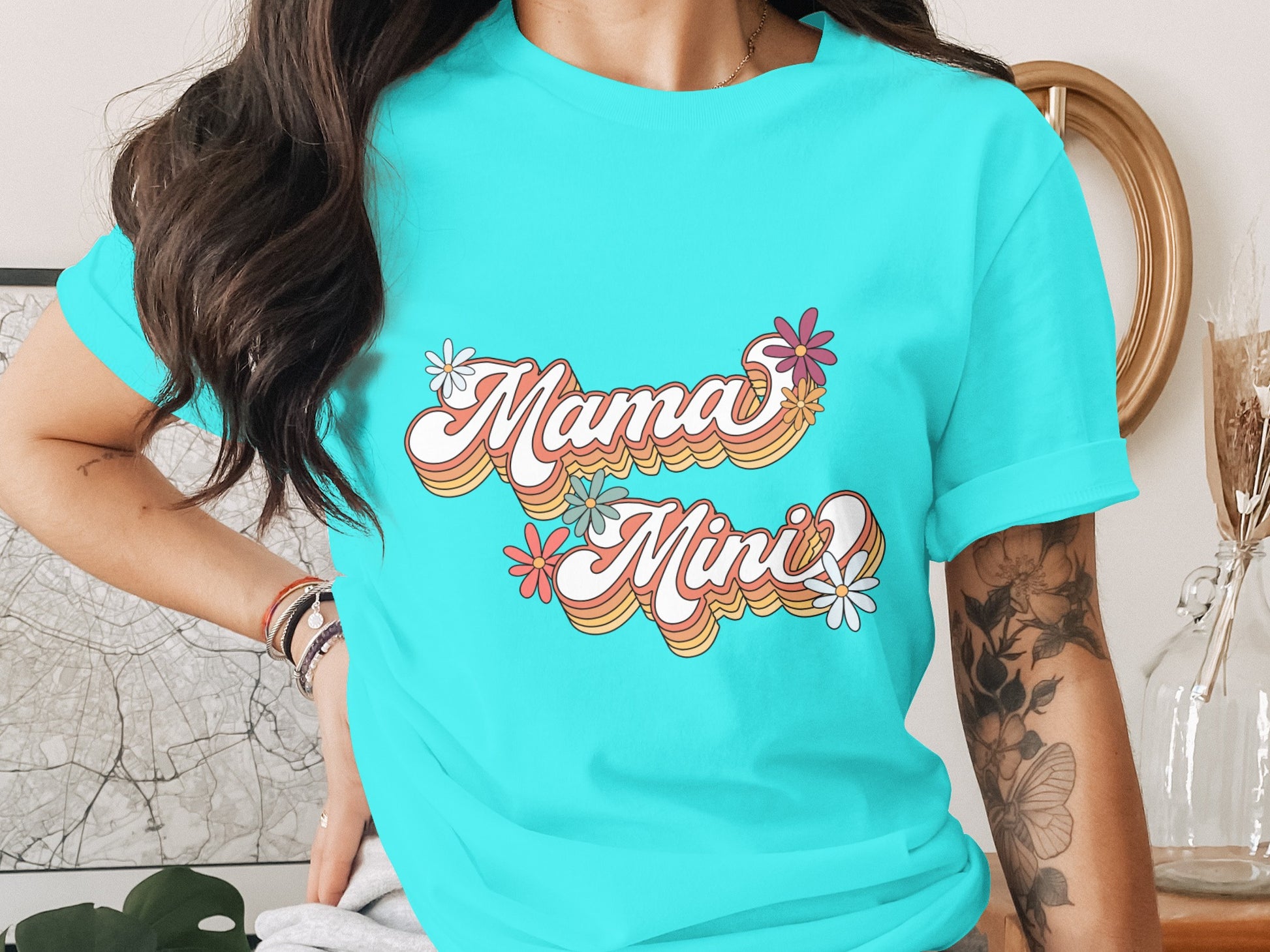 Retro Mama Mini Matching Family Shirt Product