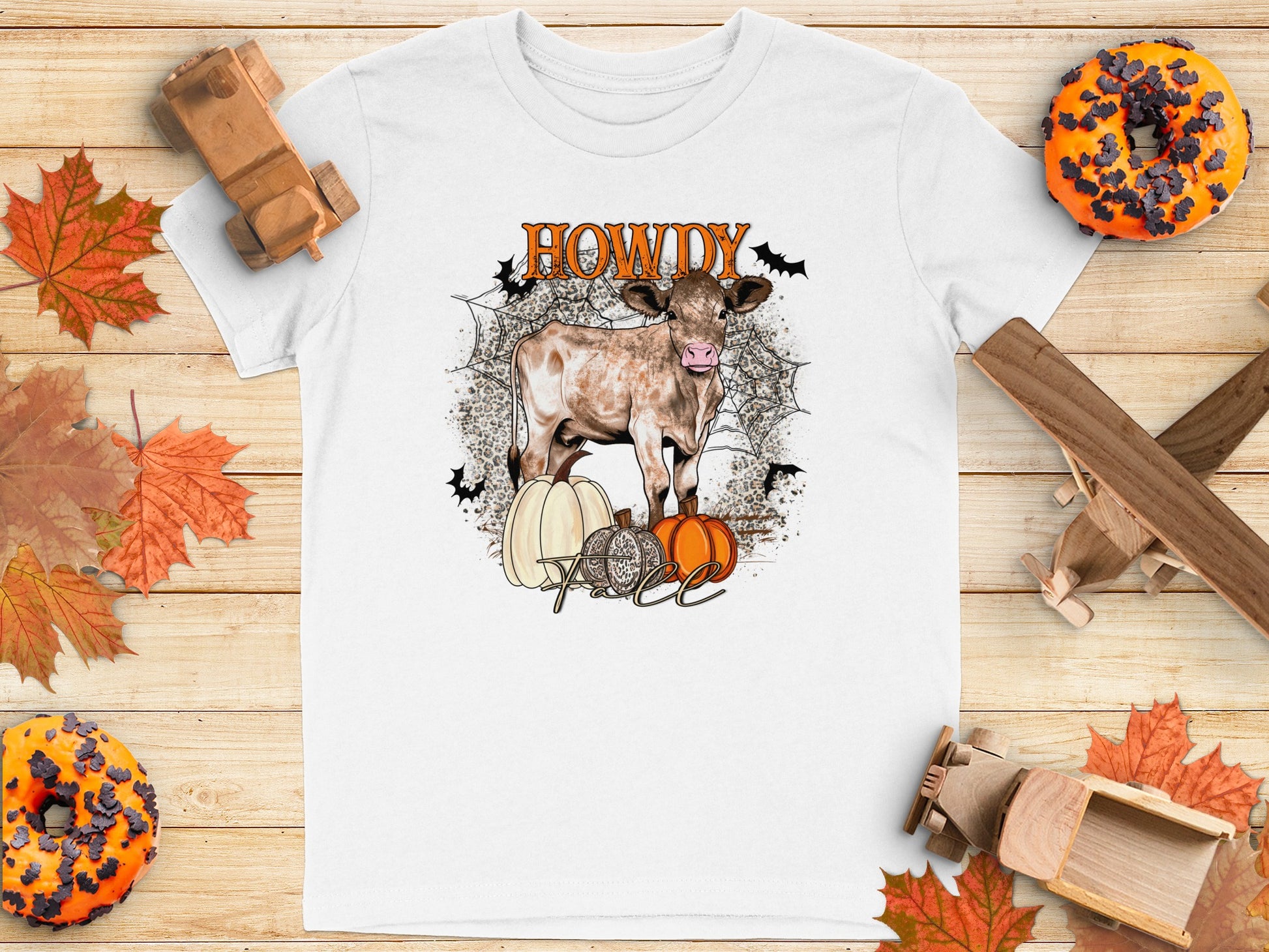 Howdy Fall T-Shirt with Cute Cow and Halloween Theme