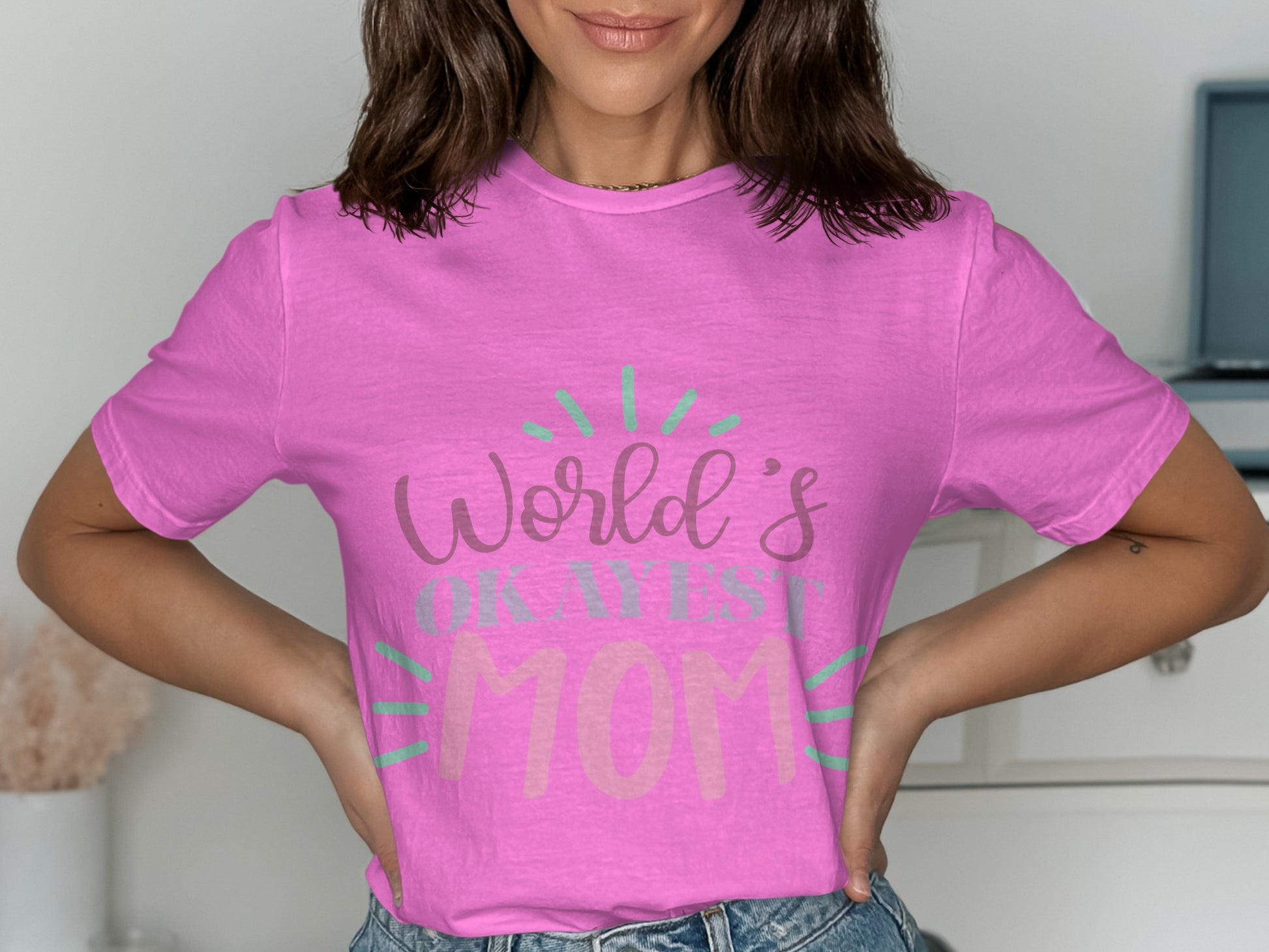 World's Okayest Mom Fun Graphic Tee
