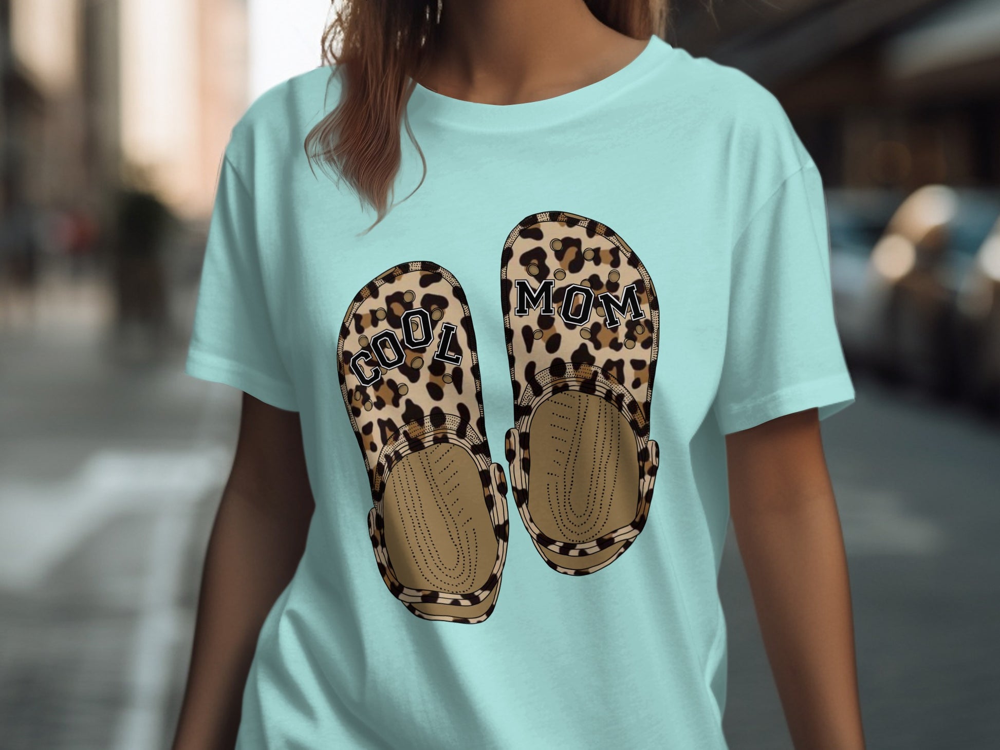 Cool Mom Cartoon Leopard Print Feet T-Shirt