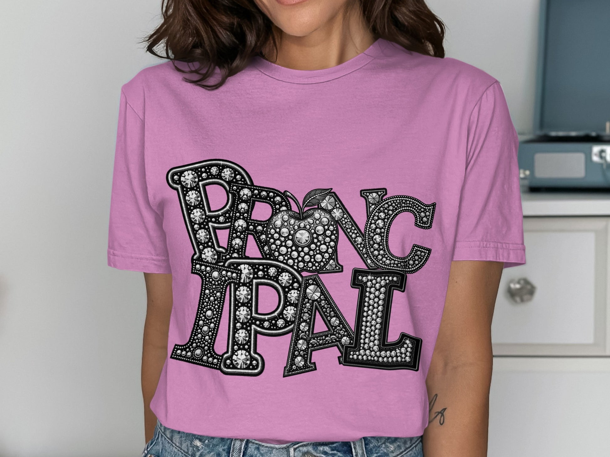 Sparkling Principal Graphic Tee for Casual Wear