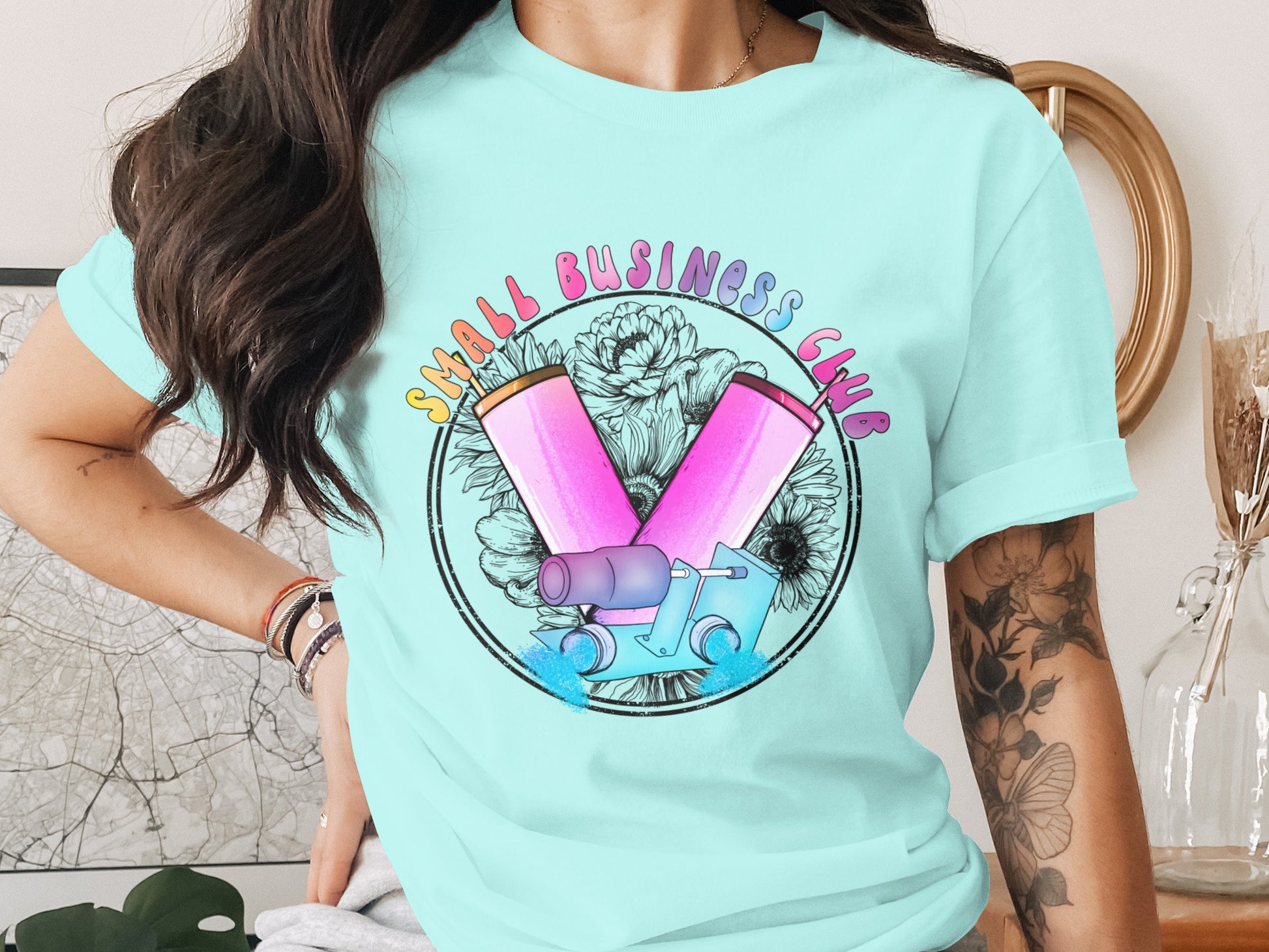 Small Business Club Graphic Tee Ideal for Casual Outfits