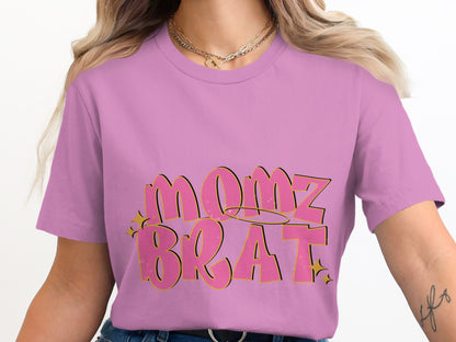 Trendy Graphic Tee with Momz Beat Text Design