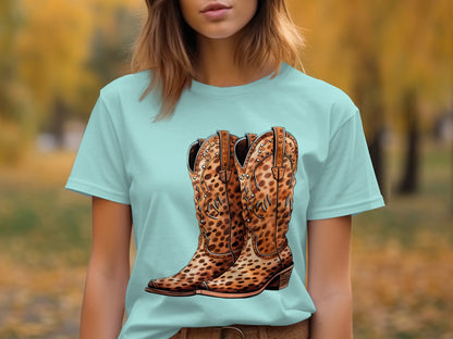 Stylish T-Shirt with Leopard Print Cowboy Boots Design