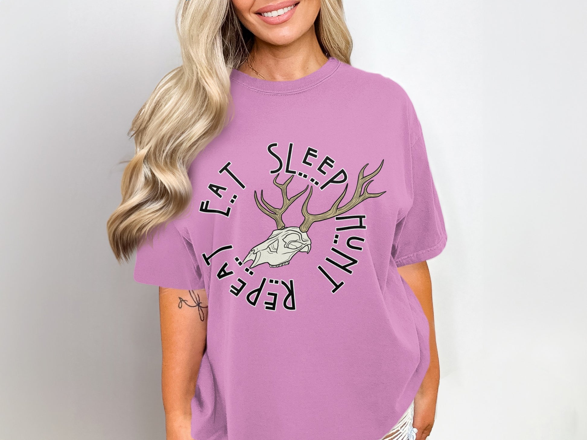 Eat Sleep Hunt Repeat Graphic T-Shirt