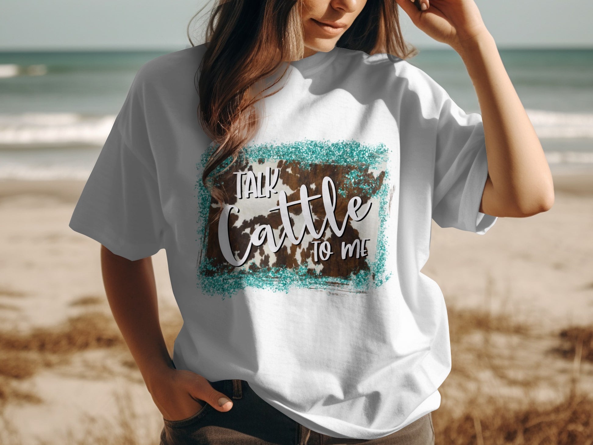 Talk Cattle to Me Beach Casual Graphic T-shirt