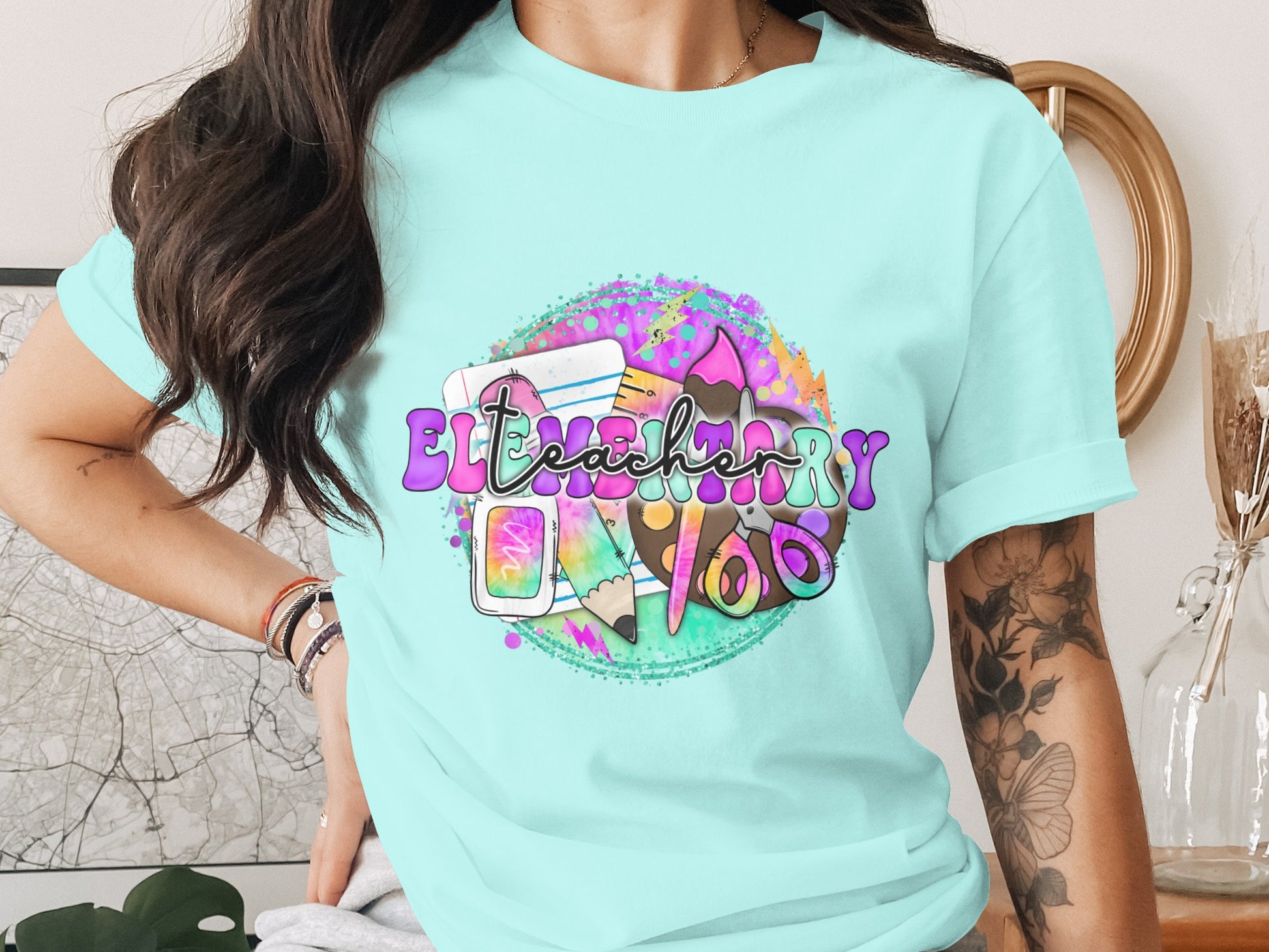 Artsy 'Eternally Artsy' Vibrant Graphic T-Shirt