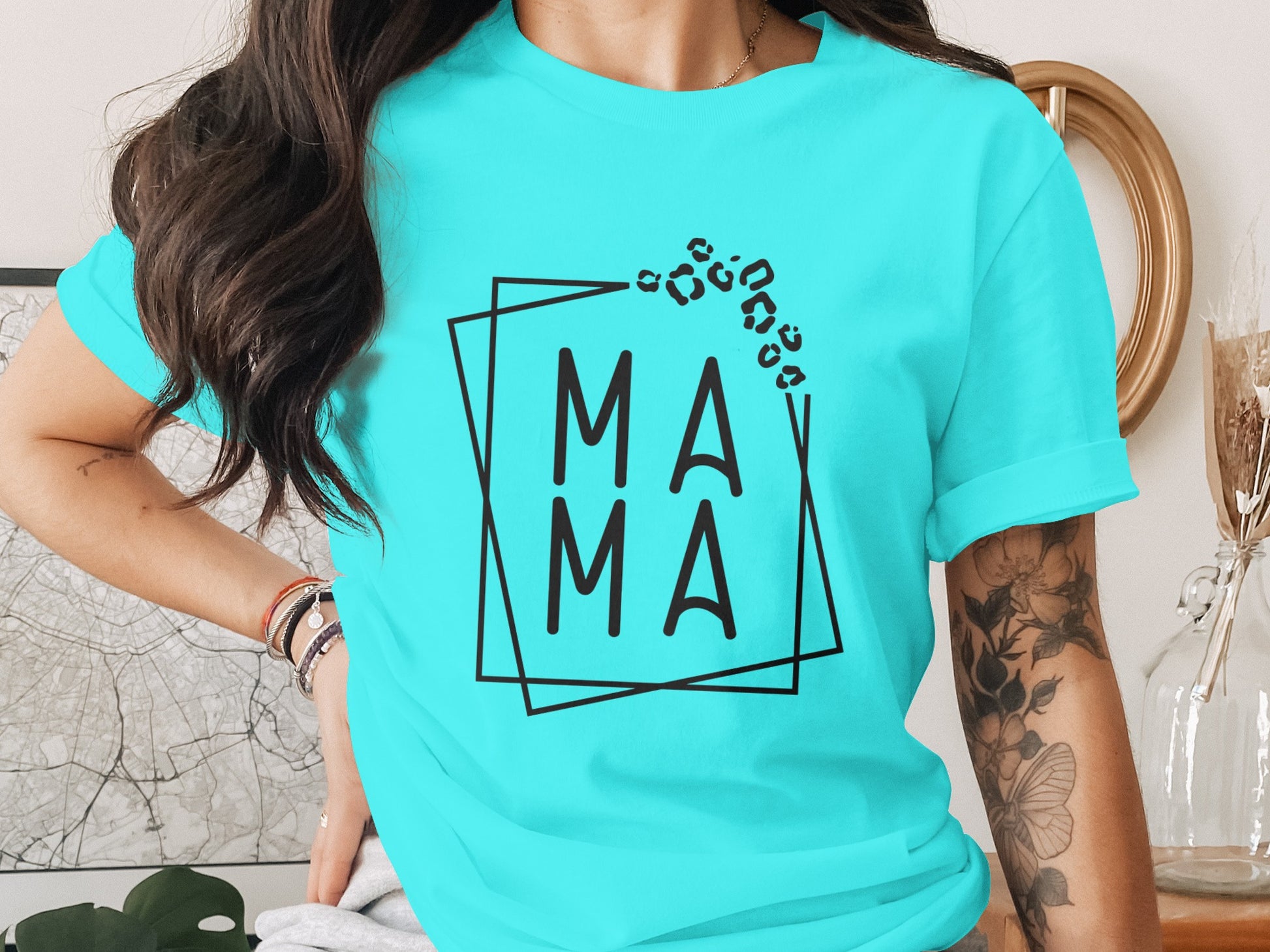 Cozy Teal Mama Graphic Tee for Casual Outfits