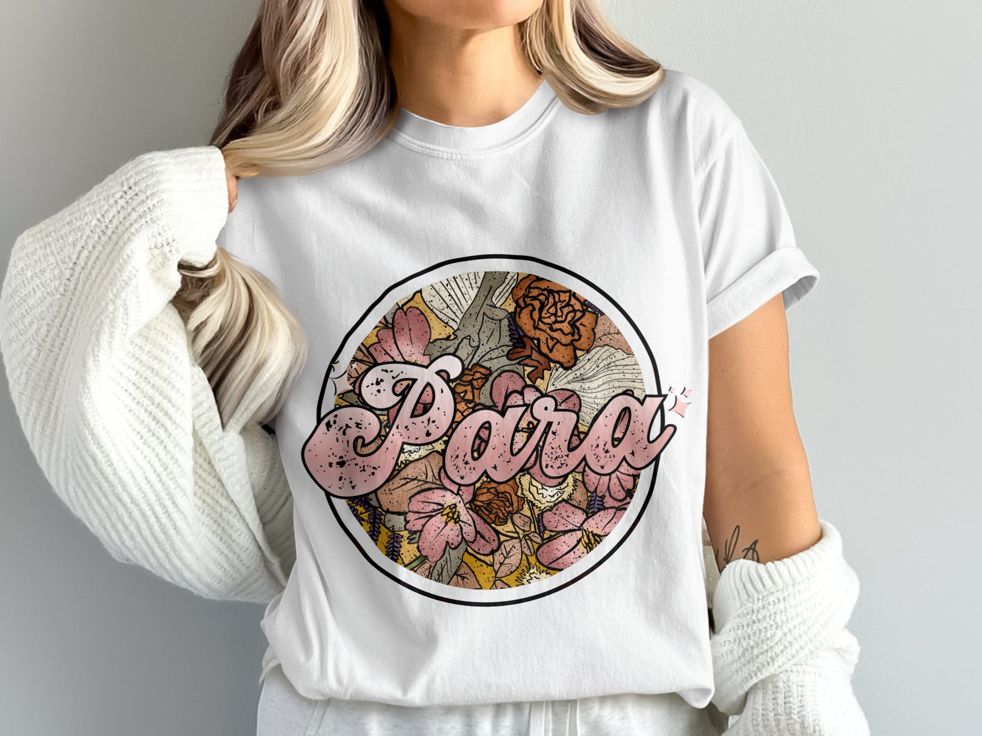 Para graphic t-shirt with floral and butterfly design