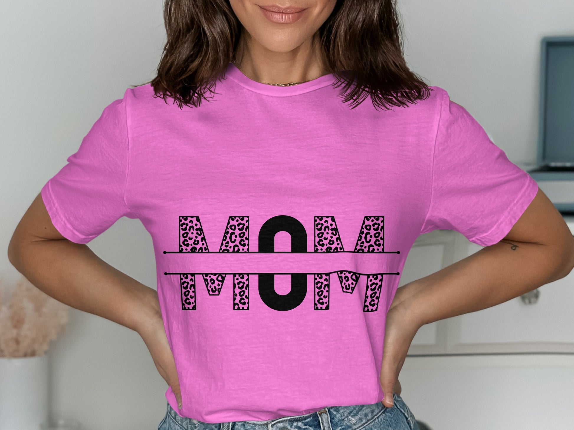 Stylish Pink Graphic Tee with Leopard MOM Design
