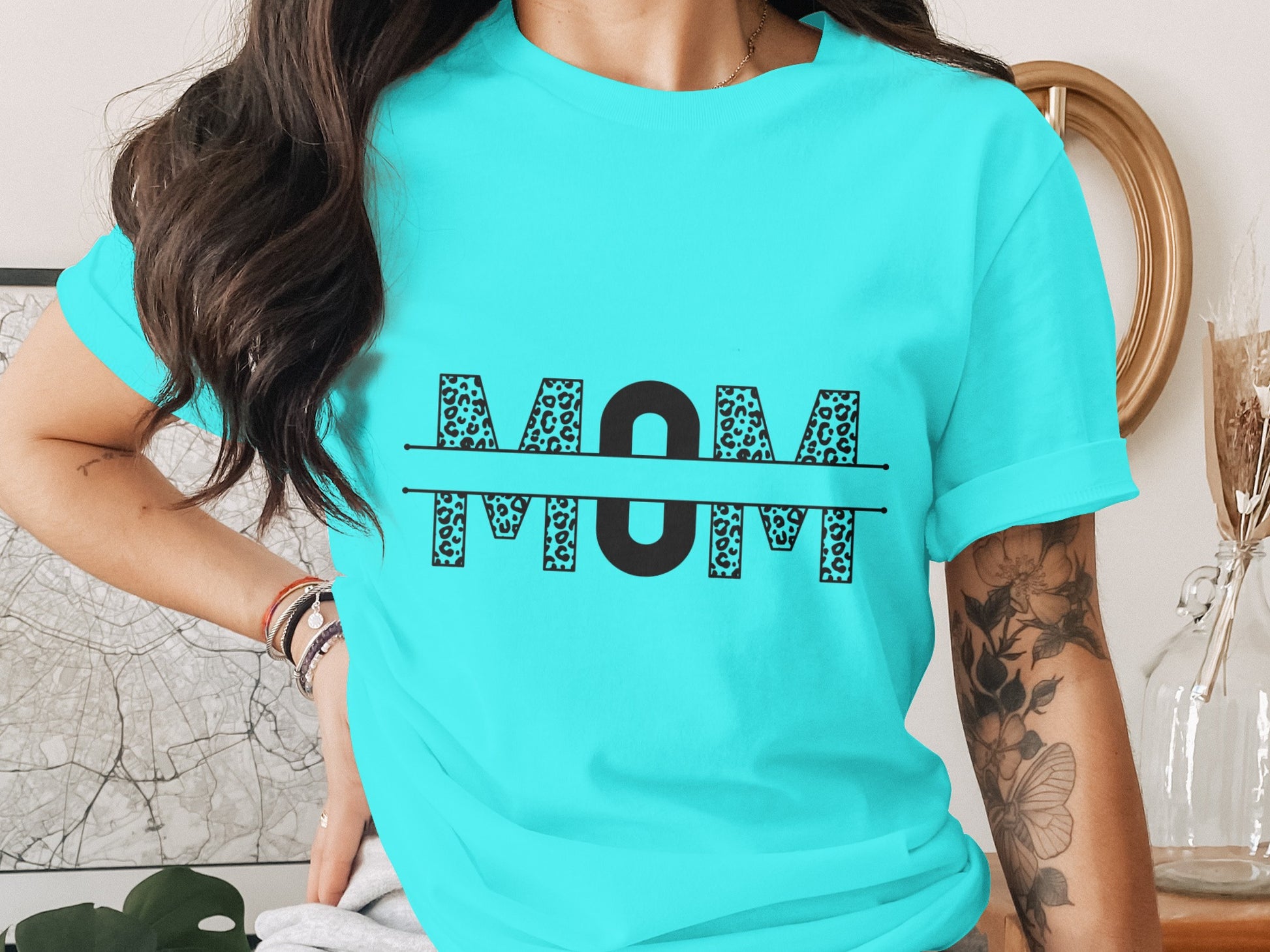 Stylish Leopard Print Design MOM T-Shirt Fashionable Apparel