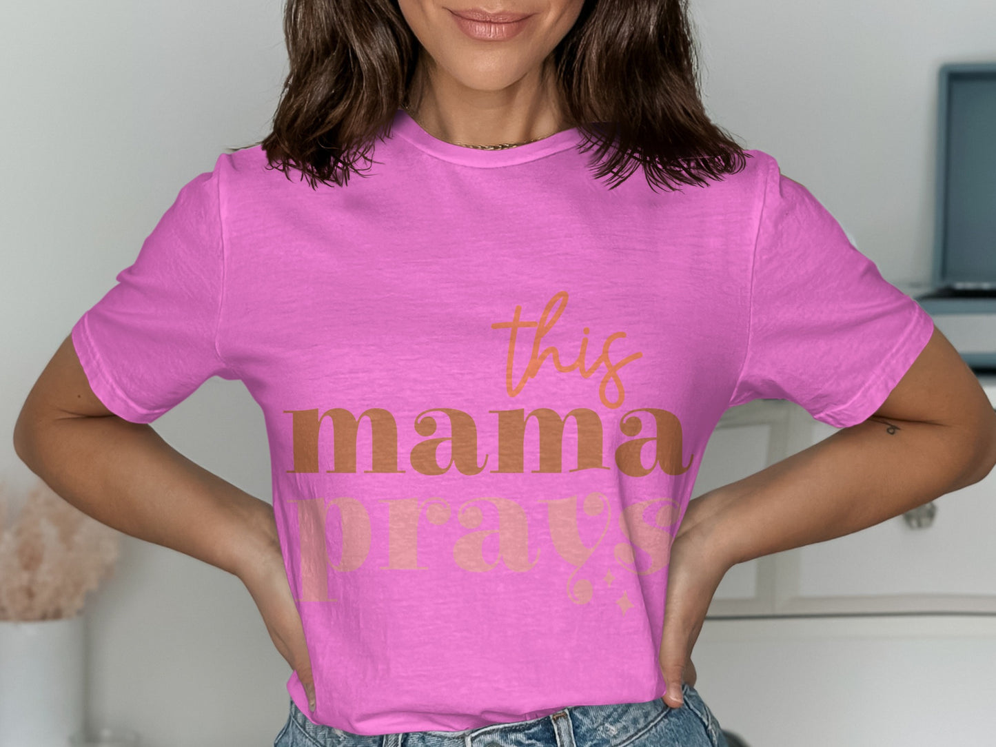 This Mama Prays Graphic T-Shirt