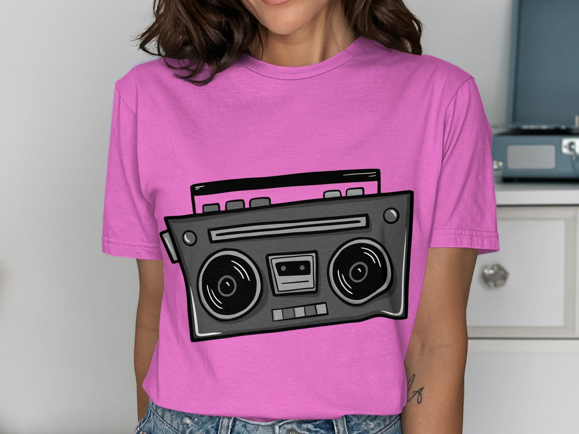 Retro Boombox Graphic Short Sleeve T-shirt
