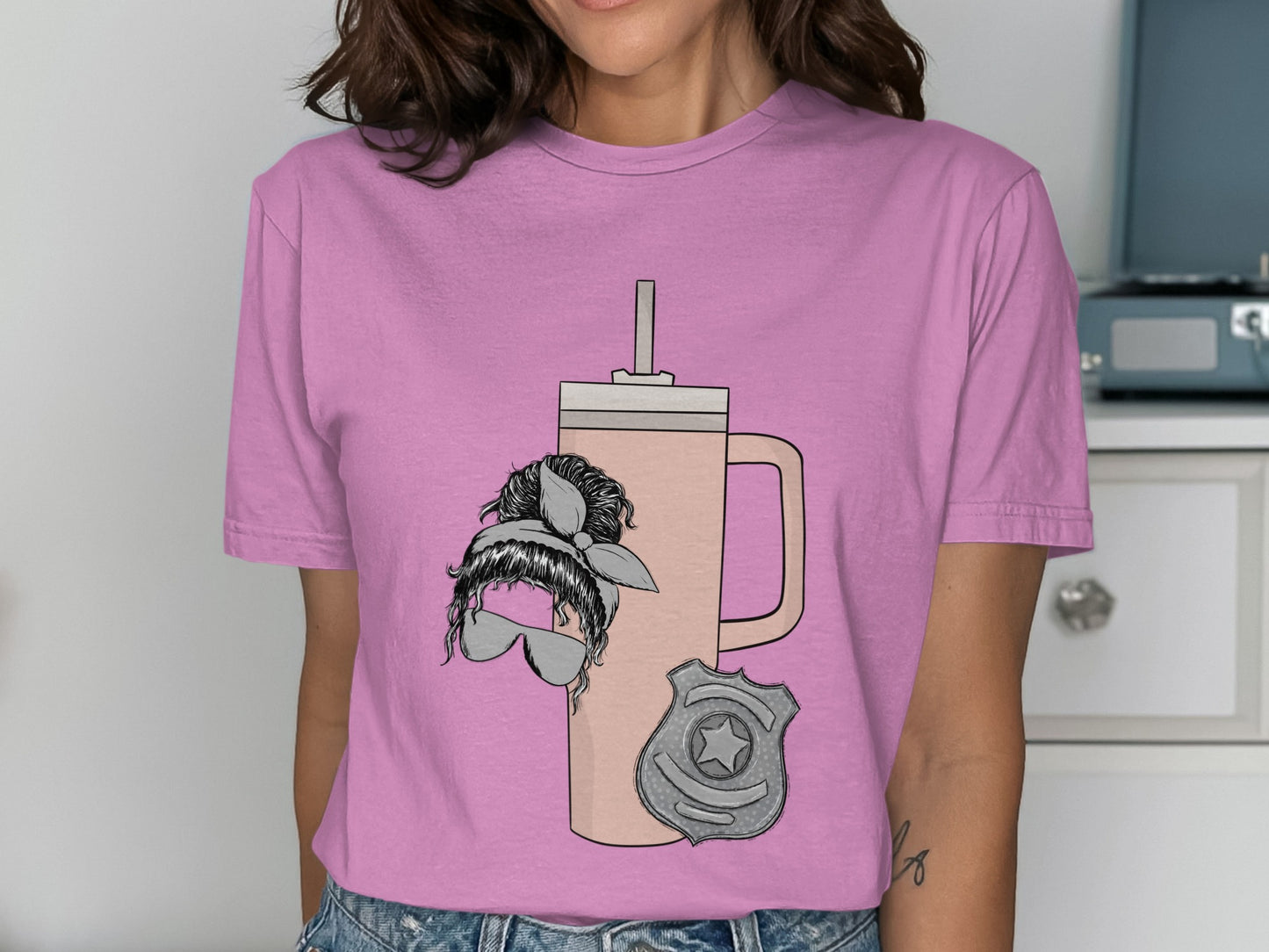 Trendy Coffee Cup Graphic Tee for Casual Wear