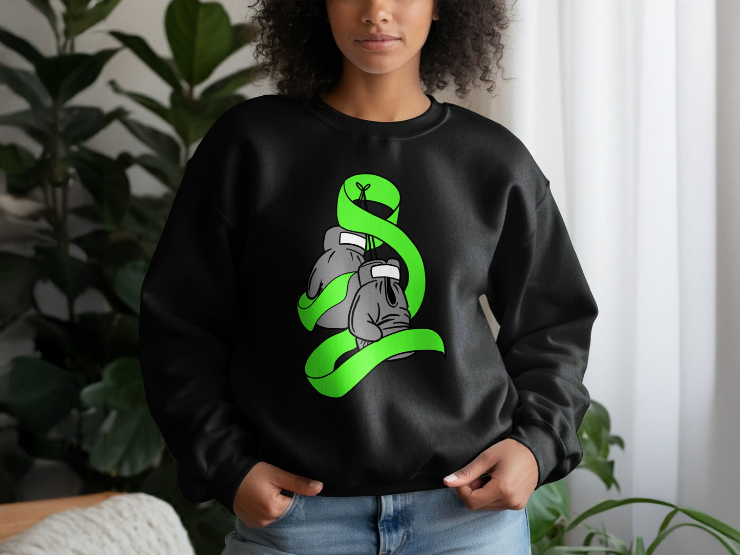 Comfortable sweatshirt with eye-catching boxing gloves design