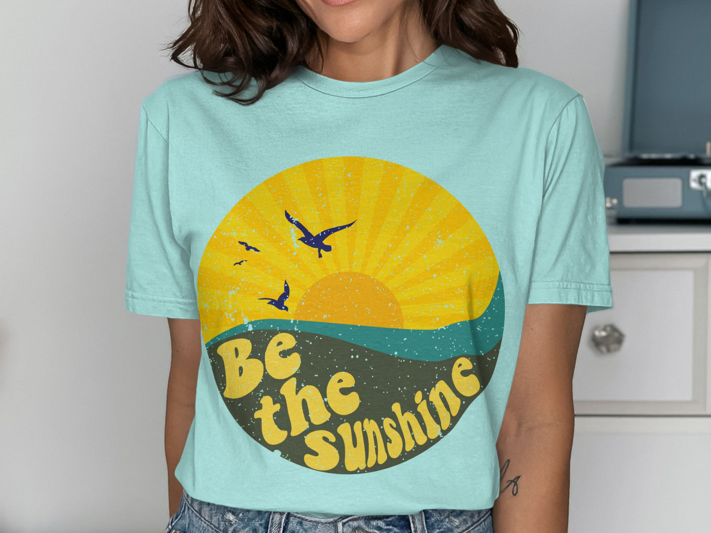 Be The Sunshine Graphic T-Shirt for Casual Wear