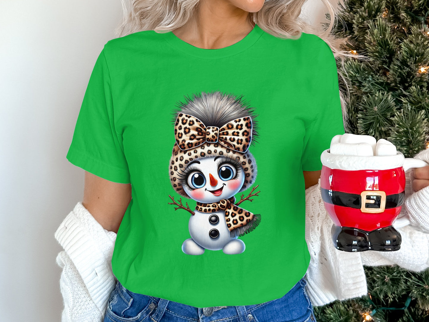 Cute Snowman with Leopard Bow Green T-Shirt