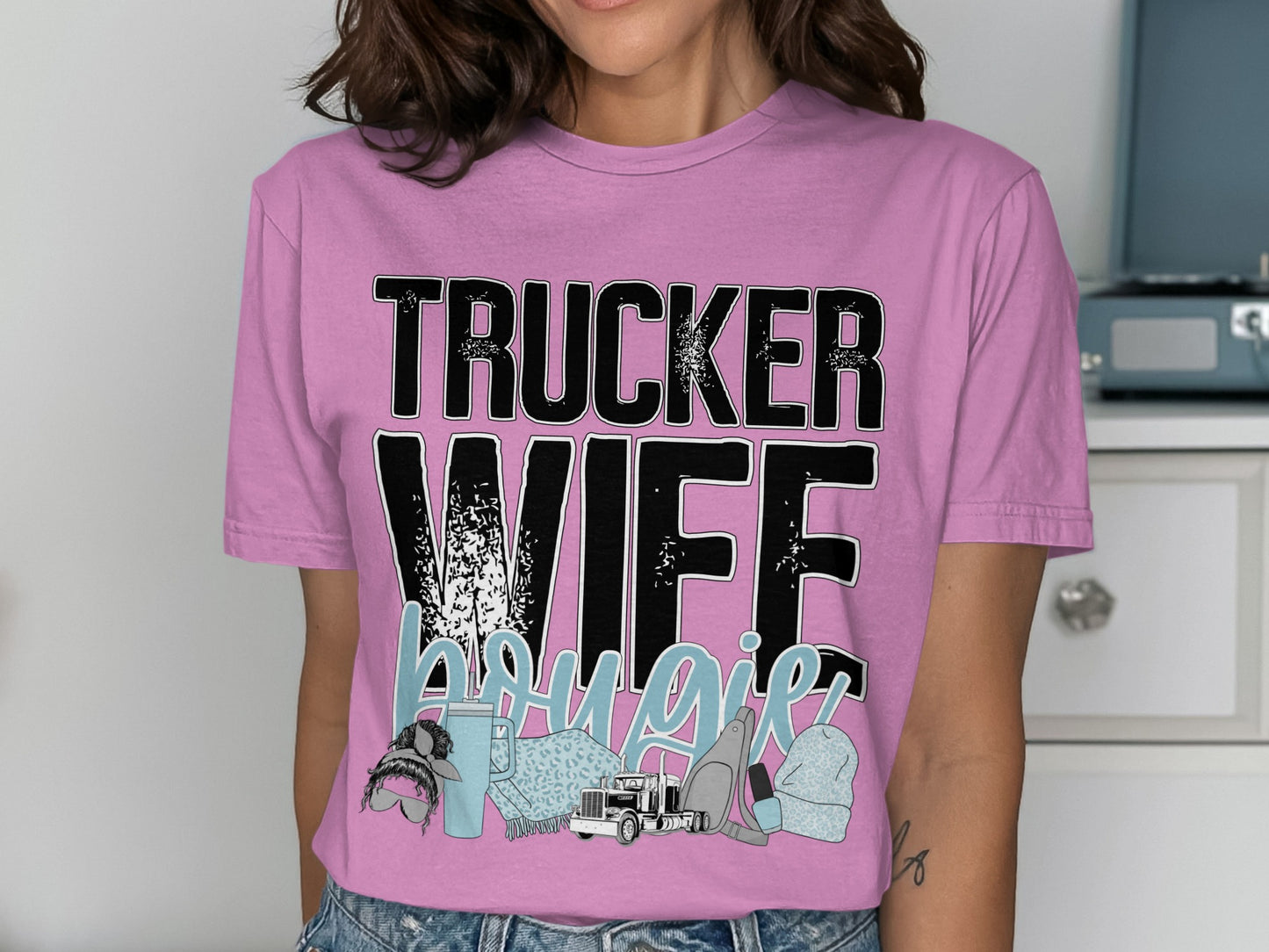 Trucker Wife Bougie Graphic Tee Product