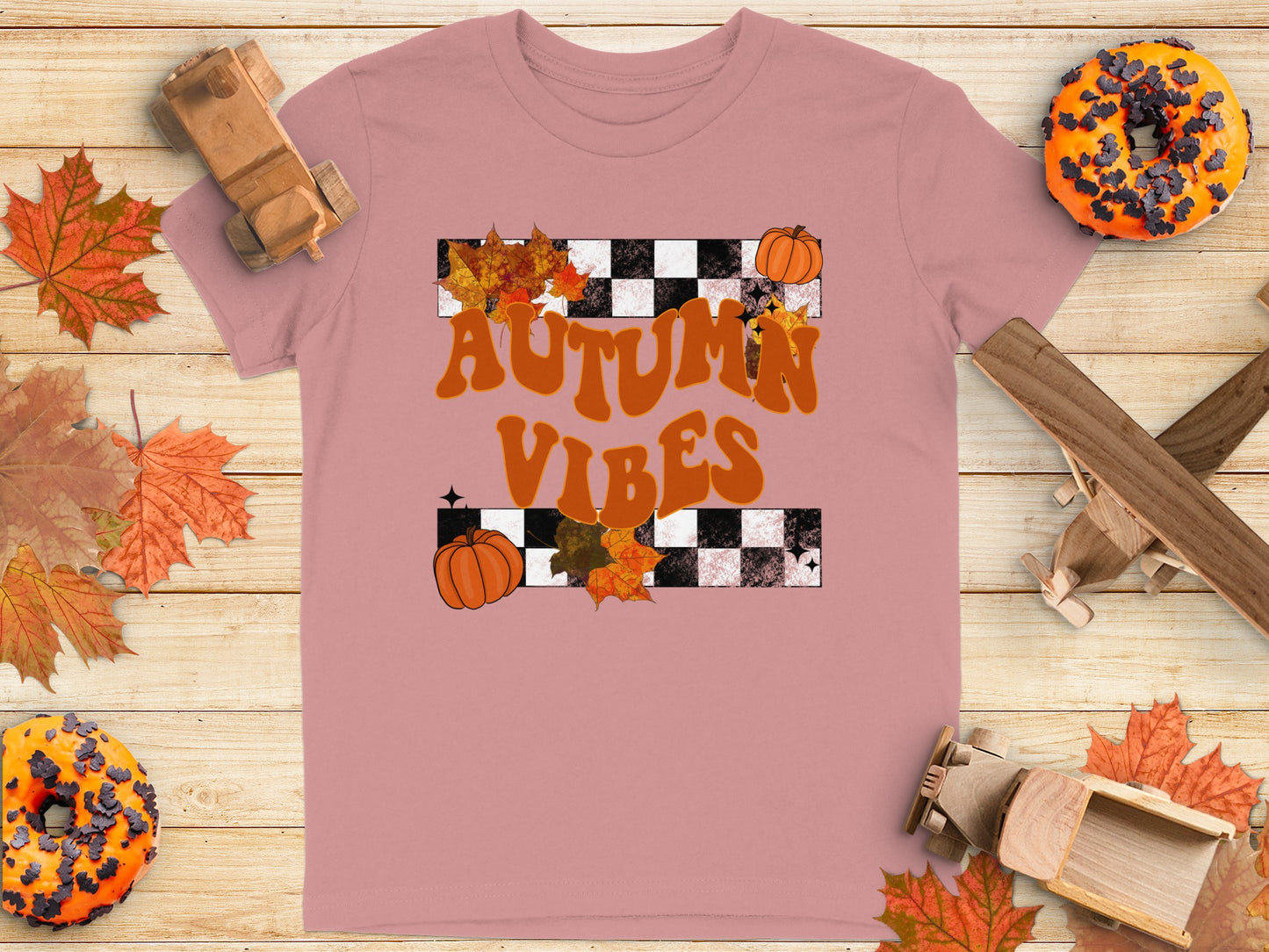 Autumn Vibes T-Shirt with Pumpkins and Leaves Design
