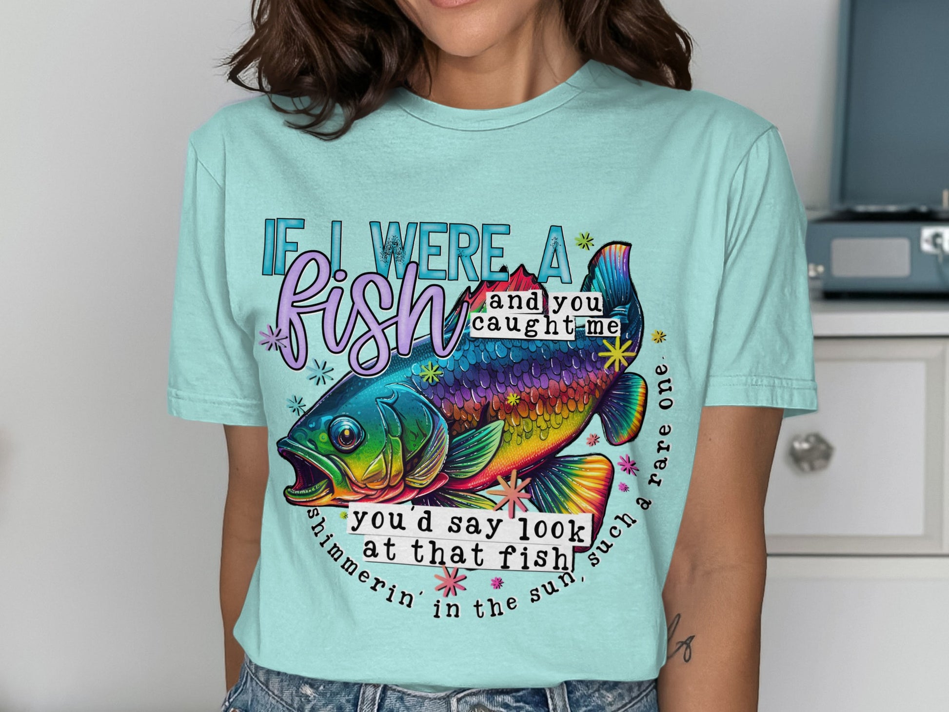Colorful Fish Catching T-Shirt for Casual Wear