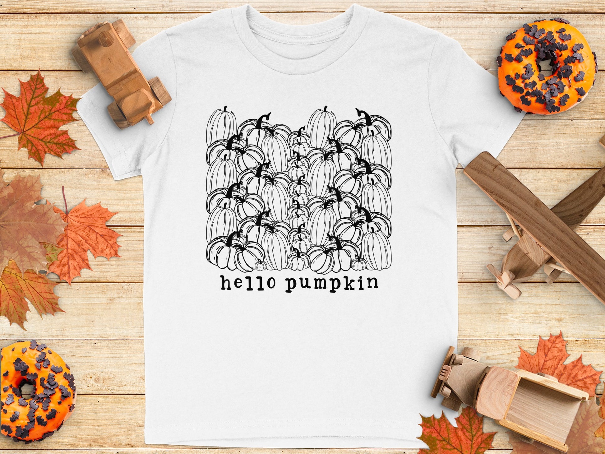 Charming Seasonal Hello Pumpkin Shirt for Autumn Wear